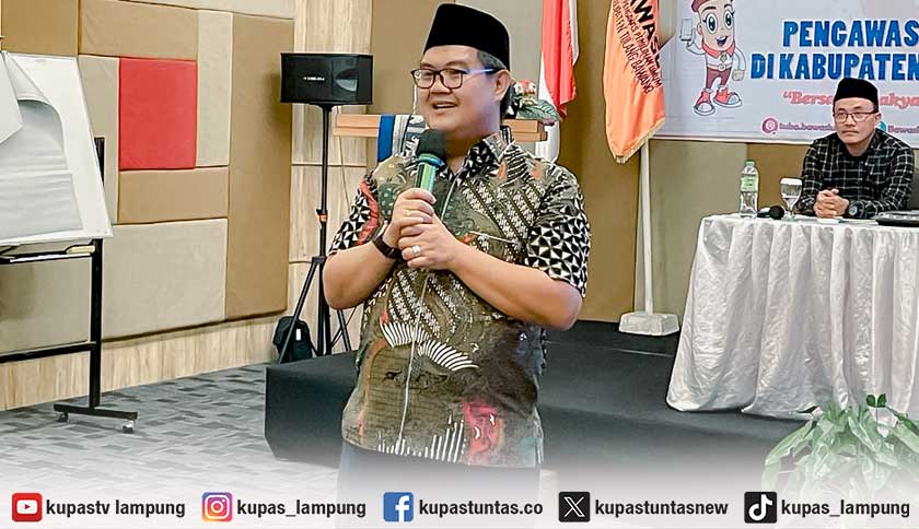 Bawaslu Ingatkan Paslon Kepala Daerah Tertibkan Alat Peraga Sosialisasi Sebelum Kampanye