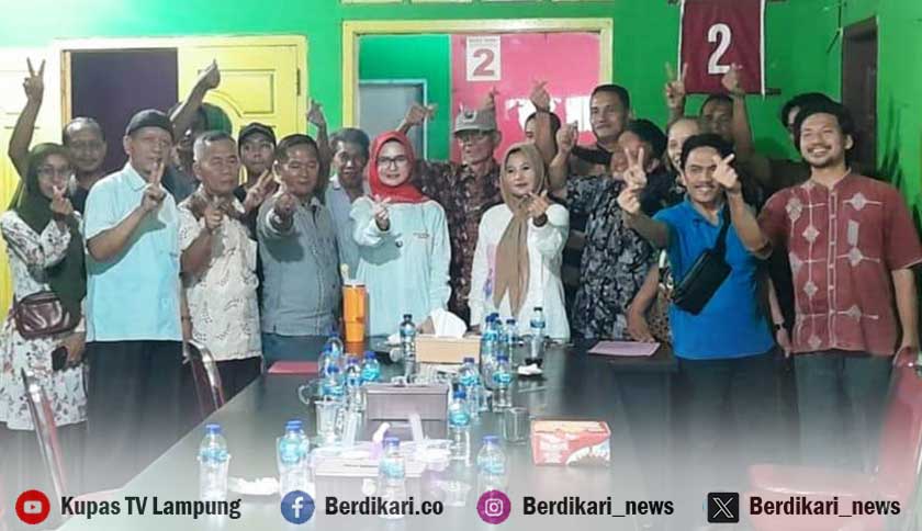 Dapat Dukungan Pedagang Pasar, Nanda Indira Ajak Pendukung Berjuang Bersama Sampai Hari Pencoblosan