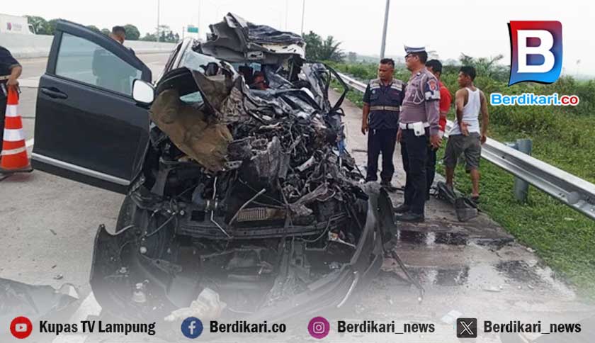Polisi Sebut Kecelakaan Maut di Tol Lampung Akibat Sopir Ngantuk