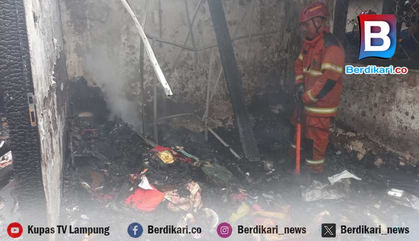 Sebuah Rumah di Kelurahan Keteguhan Bandar Lampung Terbakar, Kerugian Ditaksir 120 Juta