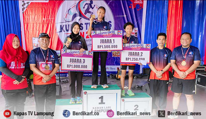 Siswi SMP Sabet Juara I Kategori Wanita