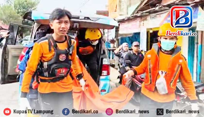 Bocah 10 Tahun Tewas Terbawa Arus Banjir di Bandar Lampung