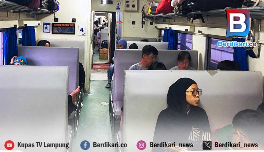 H-2 Libur Nataru, 41.322 Tiket Kereta Divre IV Tanjungkarang Terjual