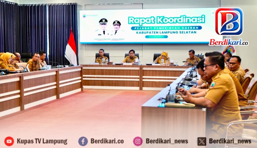 ‎'Jempolmu Diawasi Publik' ASN Lampung Selatan Diingatkan Jangan Bermain Medsos Saat Jam Kerja