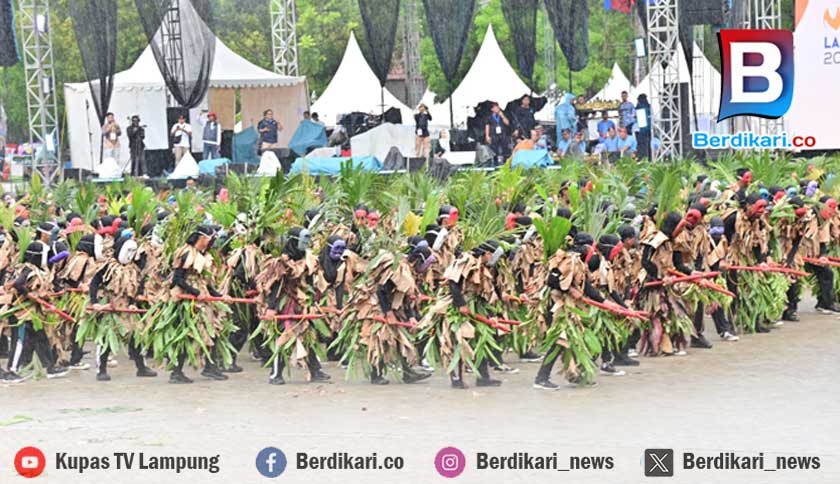 Lamsel Raih Rekor Dunia Lewat Penari Tuping Terbanyak