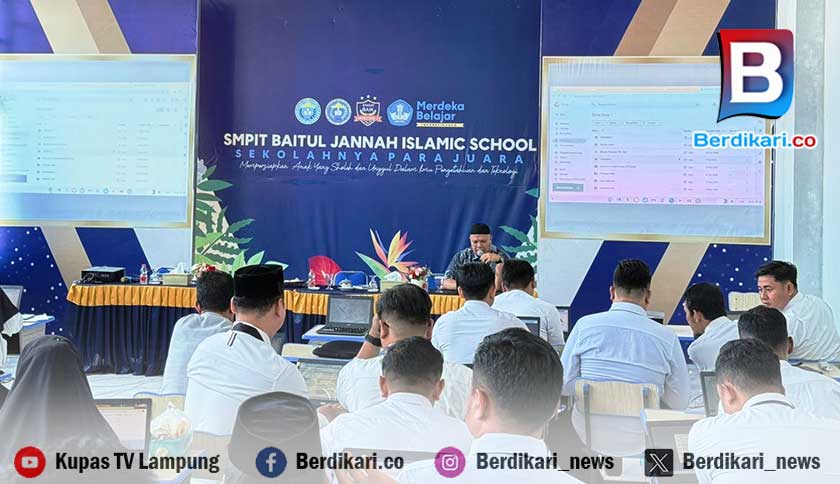 Telkom Gelar Pelatihan Penggunaan Google Chromebook dan Google Workspace di Baitul Jannah Islamic School