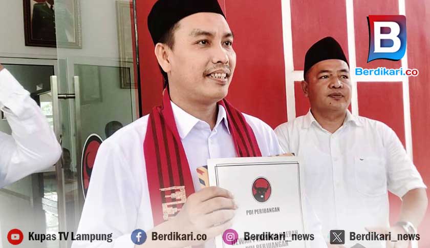 Tukang Kayu di Lampung Daftar Bacagub PDI Perjuangan